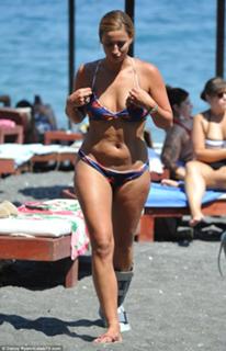 Ferne McCann feet photo thumbnail