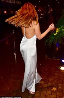 Ferne McCann feet photo thumbnail