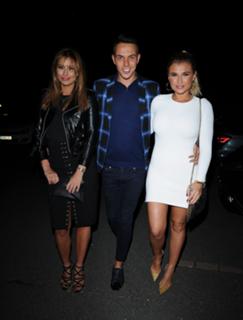Ferne McCann feet photo thumbnail