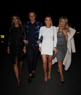 Ferne McCann feet photo thumbnail