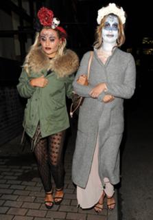 Ferne McCann feet photo thumbnail