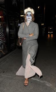 Ferne McCann feet photo thumbnail