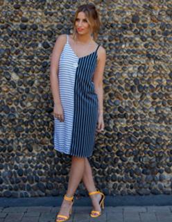 Ferne McCann feet photo thumbnail