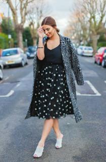 Ferne McCann feet photo thumbnail