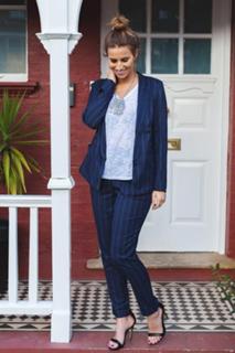 Ferne McCann feet photo thumbnail