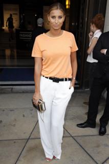 Ferne McCann feet photo thumbnail