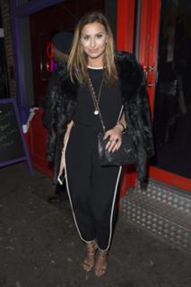 Ferne McCann feet photo thumbnail