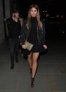 Ferne McCann feet photo thumbnail