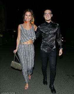 Ferne McCann feet photo thumbnail