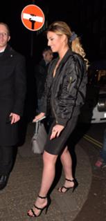 Ferne McCann feet photo thumbnail