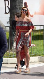 Ferne McCann feet photo thumbnail