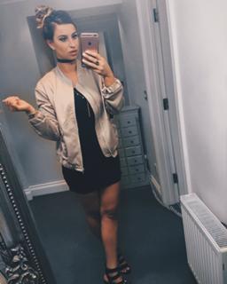 Ferne McCann feet photo thumbnail
