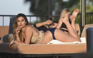 Ferne McCann feet photo thumbnail