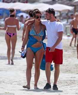Ferne McCann feet photo thumbnail