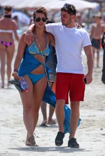 Ferne McCann feet photo thumbnail