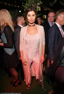 Ferne McCann feet photo thumbnail