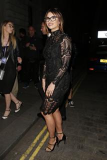 Ferne McCann feet photo thumbnail