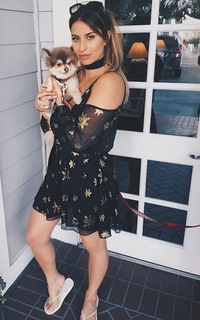 Ferne McCann feet photo thumbnail