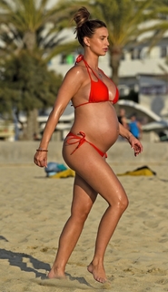 Ferne McCann feet photo thumbnail