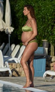 Ferne McCann feet photo thumbnail