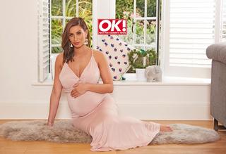 Ferne McCann feet photo thumbnail