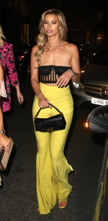Ferne McCann feet photo thumbnail