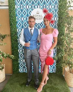 Ferne McCann feet photo thumbnail