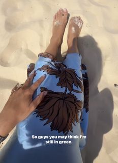 Ferne McCann feet photo 1