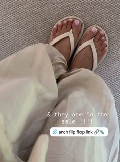 Ferne McCann feet photo 14