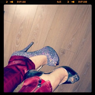 Fey feet photo thumbnail