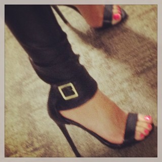 Fey feet photo thumbnail