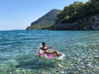 Filiz Ahmet feet photo 9