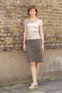 Fiona Bruce feet photo thumbnail