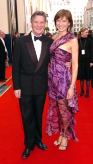 Fiona Bruce feet photo thumbnail