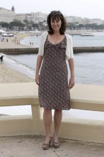 Fiona Dolman feet photo thumbnail