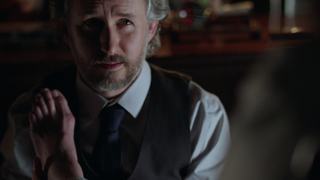 Fiona Dourif feet photo thumbnail