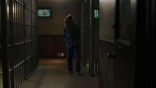 Fiona Dourif feet photo thumbnail