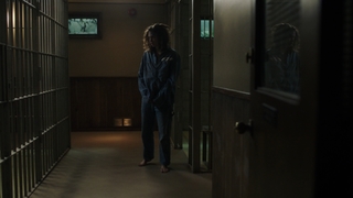 Fiona Dourif feet photo thumbnail