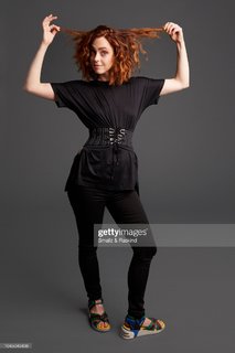 Fiona Dourif feet photo thumbnail