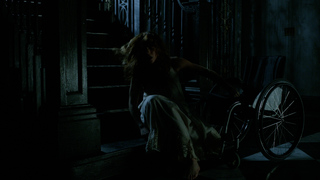 Fiona Dourif feet photo thumbnail