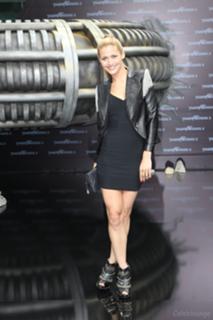 Fiona Erdmann feet photo 5