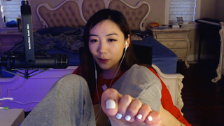 Fiona Fan feet photo thumbnail