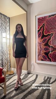 Fiona Fan feet photo thumbnail