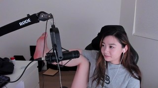 Fiona Fan feet photo thumbnail