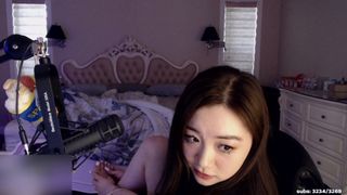 Fiona Fan feet photo thumbnail