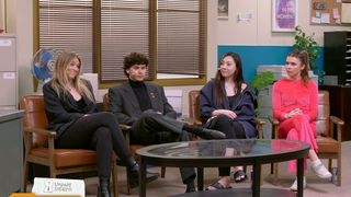 Fiona Fan feet photo thumbnail