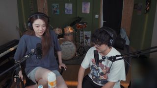 Fiona Fan feet photo thumbnail