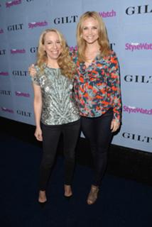 Fiona Gubelmann feet photo thumbnail