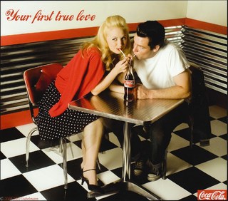 Fiona Gubelmann feet photo thumbnail