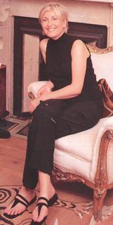 Fiona Phillips feet photo 17